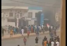 Naira Redesign: Crisis rocks Sagamu over cash scarcity, banks set ablaze.