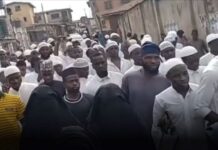 Muslims protest after a hoodlum raped a woman in a mosque in Ibadan.