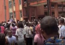 At least six UNICAL students pass out during an exam for overcrowdiness