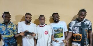 Delta Police arrest suspected armed robbers / cultist/kidnappers- Recover one Beretta pistol loaded with 8 rounds of ammunition, 3 pistols.