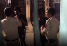 Nigerians lament police officers allegedly harassing their countryman in India