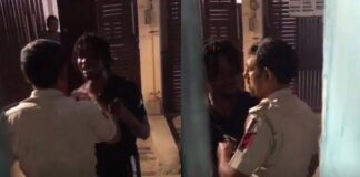 Nigerians lament police officers allegedly harassing their countryman in India