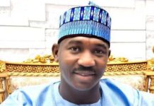 Governor drops bombshell, dethrones, reinstates traditional rulers