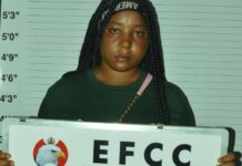 EFCC arrests woman for naira abuse in Gombe