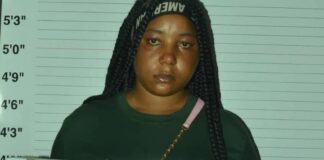 EFCC arrests woman for naira abuse in Gombe