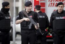 Police detains 30 suspects over links to failed coup in Turkey