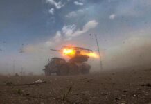 Russian missiles kill 4 in Ukraine