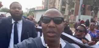 Sowore leads protest at Police HQ to demand release of detained journalist, Ojukwu (Video)