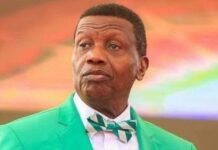 Netizens disagree with Adeboye’s call for prayers over hardship