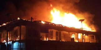 Fire guts twin duplex in Lagos
