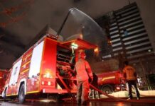 Eight die in Iran hospital fire