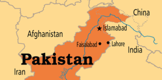 Seven Pakistani soldiers killed in car bombing in northwest region