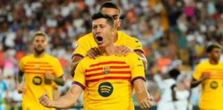 Lewandowski scores as Barca begin La Liga season with win over Valencia