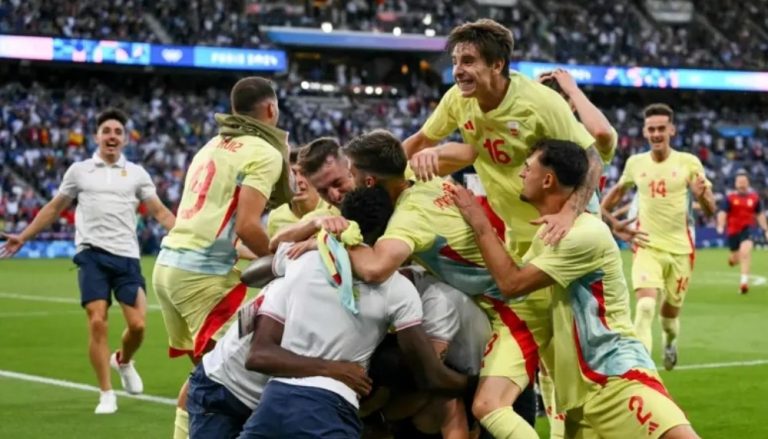 Olympic Football: Spain win gold after beating hosts France in thrilling final