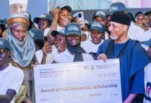 Kwara Central senator unveils 200 university scholarship