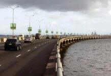 Woman dies after car plunges into Lagos Lagoon