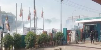 Clash Between PDP Factions in Abuja Prompts Police to Use Teargas