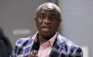 INEC Publishes Ekiti Governorship Candidates, Leaves Out PDP Flagbeare