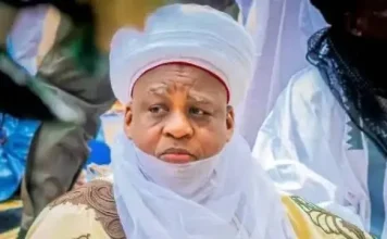 Sultan Breaks Silence on Viral Photo of Gov Alia ‘Bowing’ Before Him