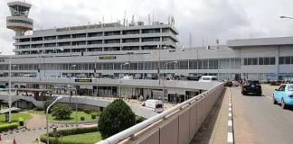 Integrity at Lagos Airport as Staff Returns Lost $1,700, Travel Documents