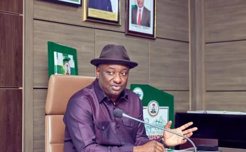 Airfare Hike: Nigerian Govt Calls Urgent Meeting Over JetA1, Airline Shutdowns