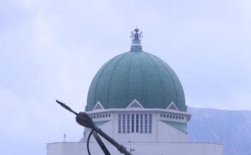 APC Lawmakers Express Discontent, Threaten to Dump Party Over Tinubu