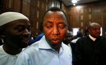 DSS Blocks Lawyers And Supporters As Sowore Appears In Court
