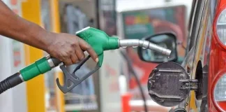 Nigerian Filling Stations Close Amid Fresh Petrol Price Hike Speculation