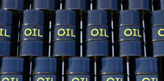 Global Oil Prices Drop on Renewed US-Iran Nuclear Negotiations